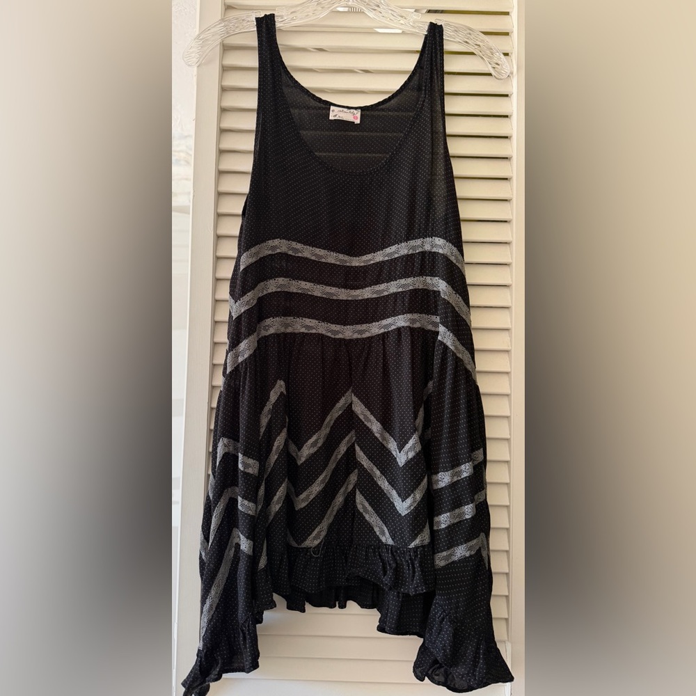 Chic Black and Gray Women's Swim Coverup